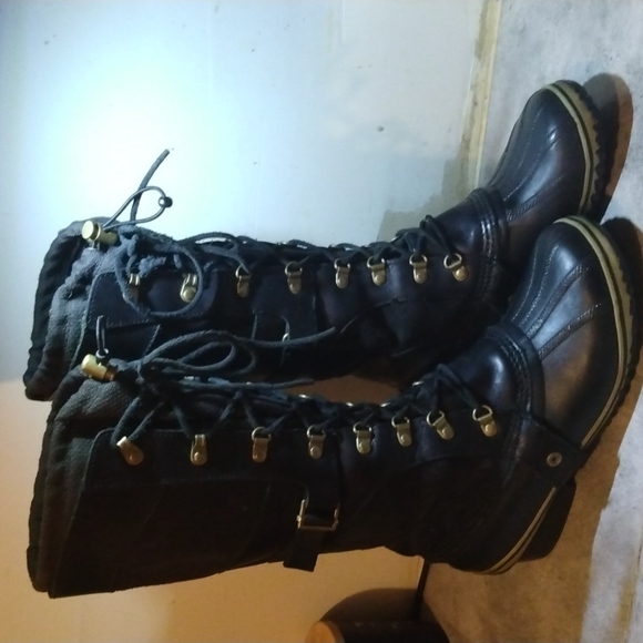 Sorel Shoes - Sorel women's Conquest Carly Boots